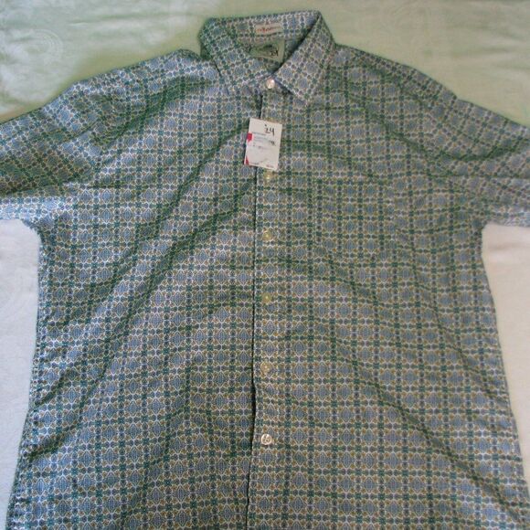 NWT Kennington Short-Sleeve Button-Down Shirt - Picture 1 of 7